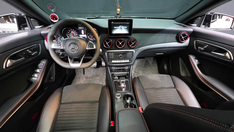 Mercedes-Benz CLA-Class