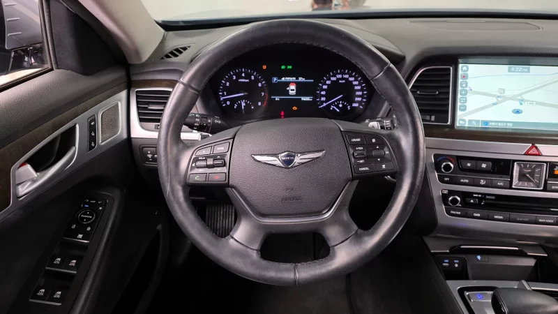 Genesis G80