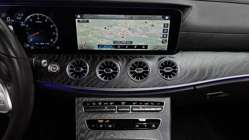 Mercedes-Benz CLS-Class