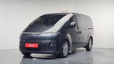 Hyundai Staria
