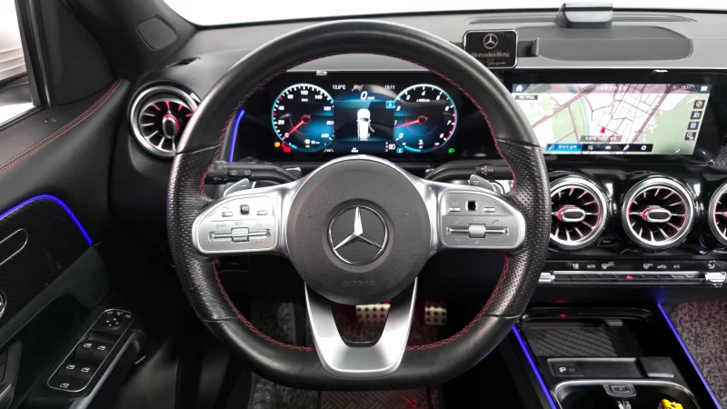 Mercedes-Benz GLB-Class