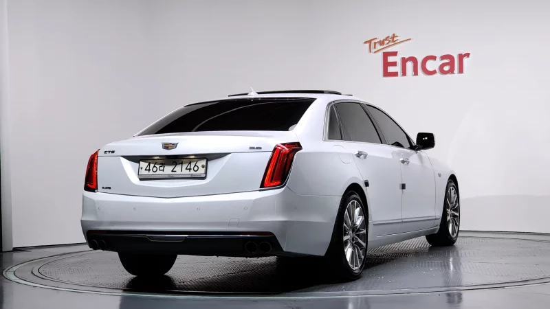 Cadillac CT6