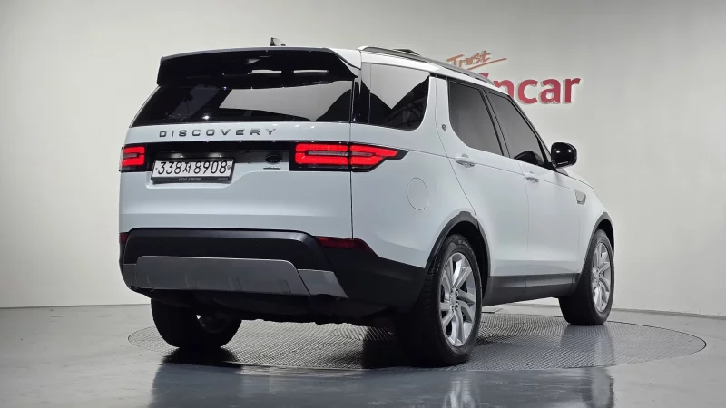 Land Rover DISCOVERY