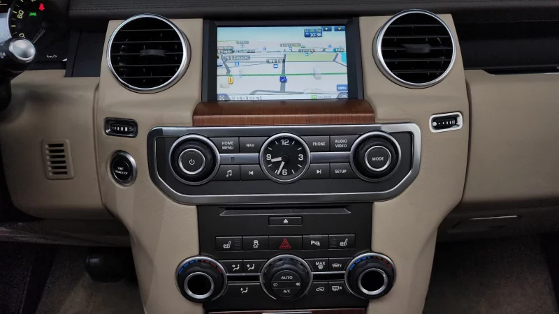 Land Rover DISCOVERY