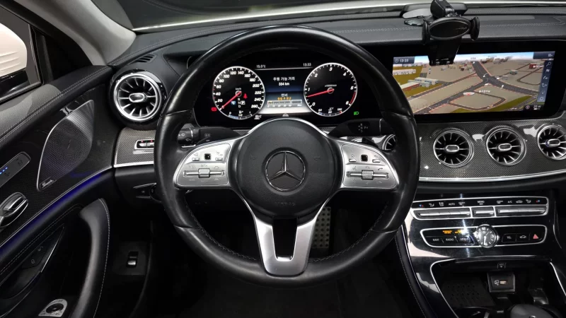 Mercedes-Benz CLS-Class