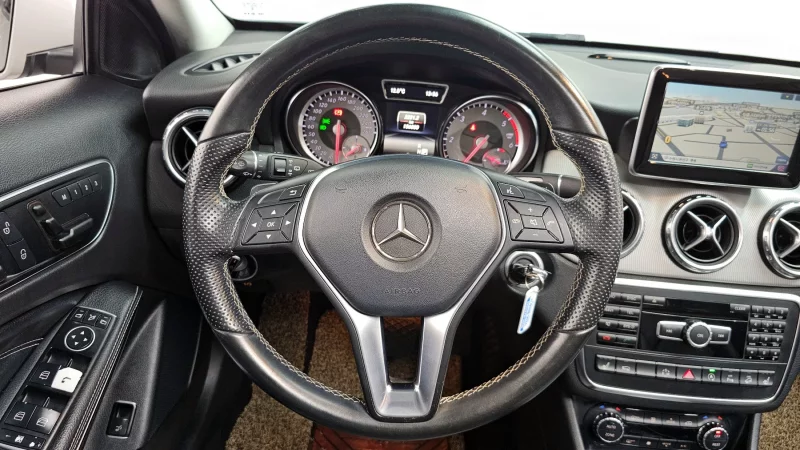 Mercedes-Benz GLA-Class