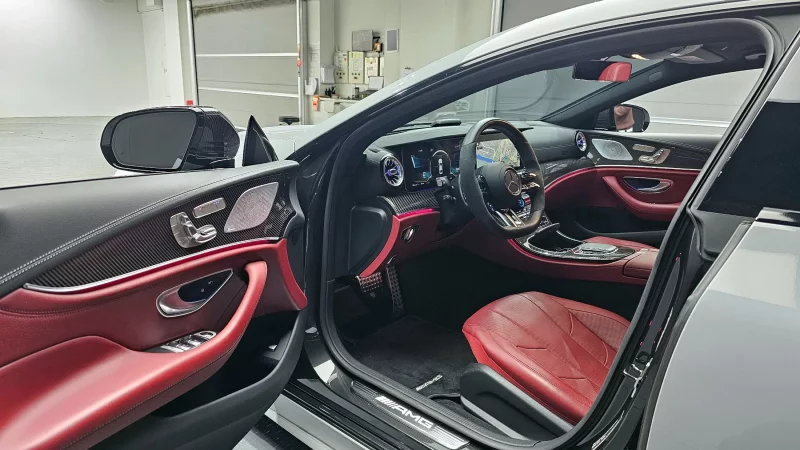 Mercedes-Benz CLS-Class