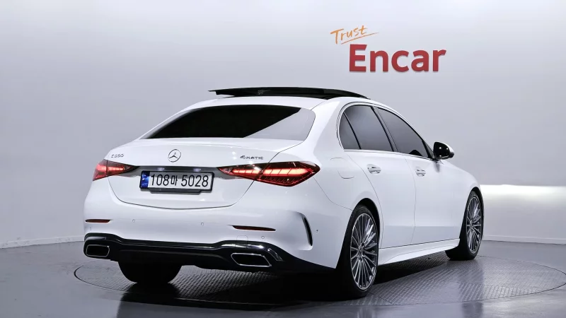 Mercedes-Benz C-Class