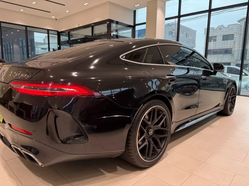 Mercedes-Benz AMG GT