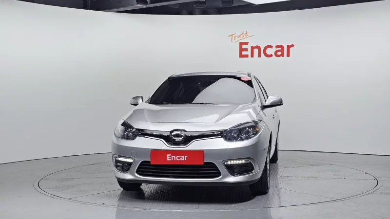 Renault SM3