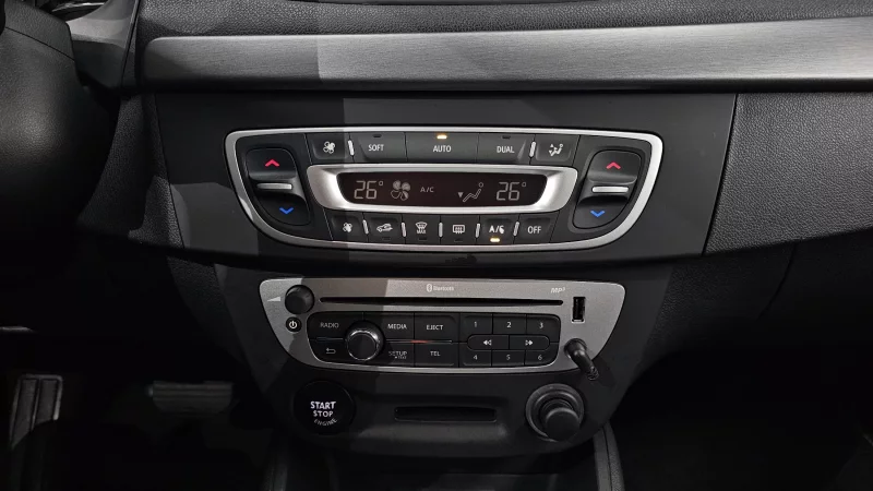 Renault SM3