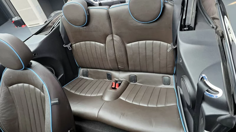 MINI Cooper Convertible