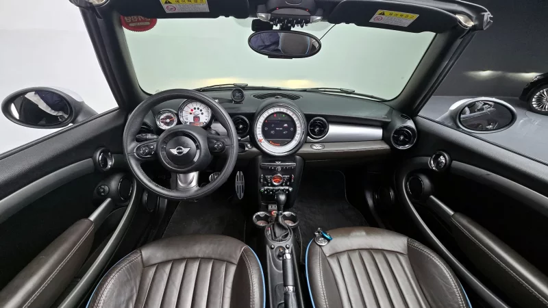 MINI Cooper Convertible