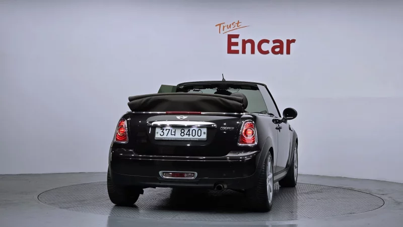 MINI Cooper Convertible