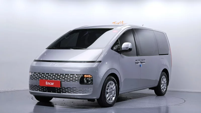 Hyundai Staria