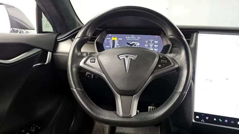 Tesla MODEL S