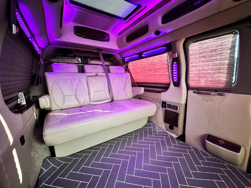 Chevrolet Express Van