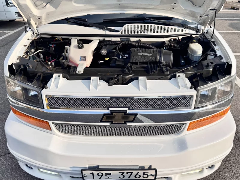 Chevrolet Express Van