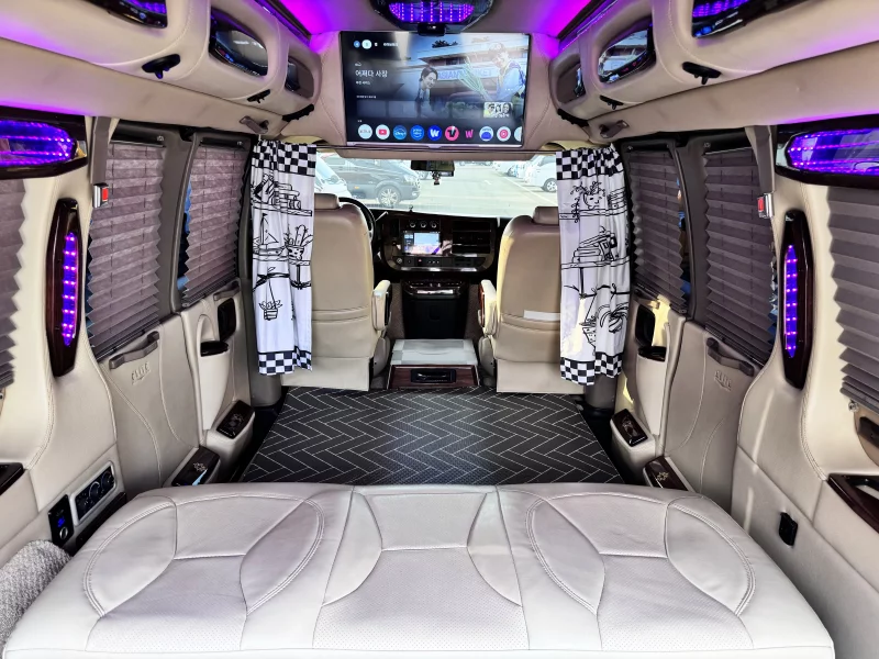 Chevrolet Express Van