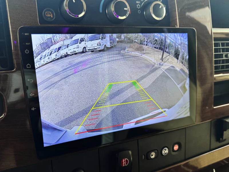 Chevrolet Express Van