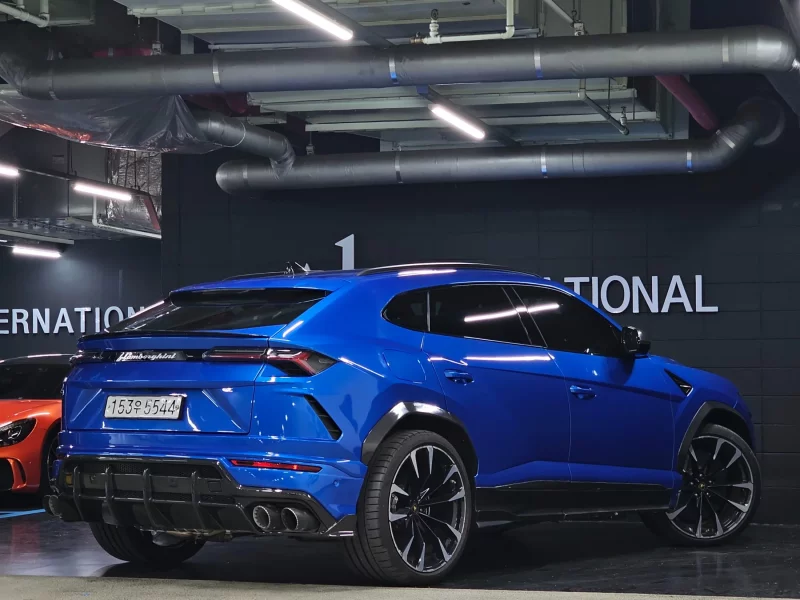 Lamborghini URUS