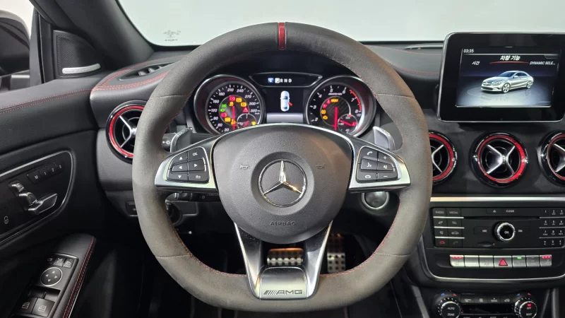 Mercedes-Benz CLA-Class