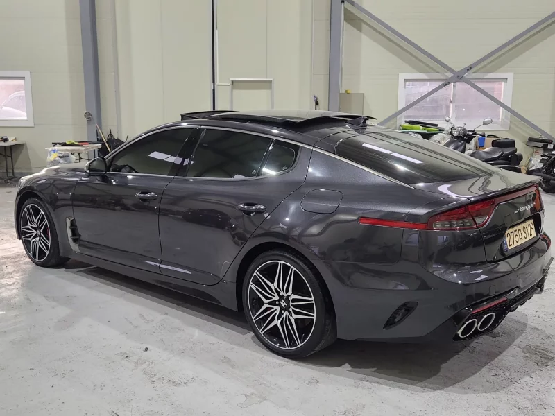 Kia Stinger