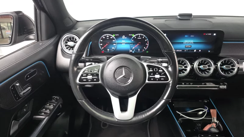 Mercedes-Benz GLB-Class