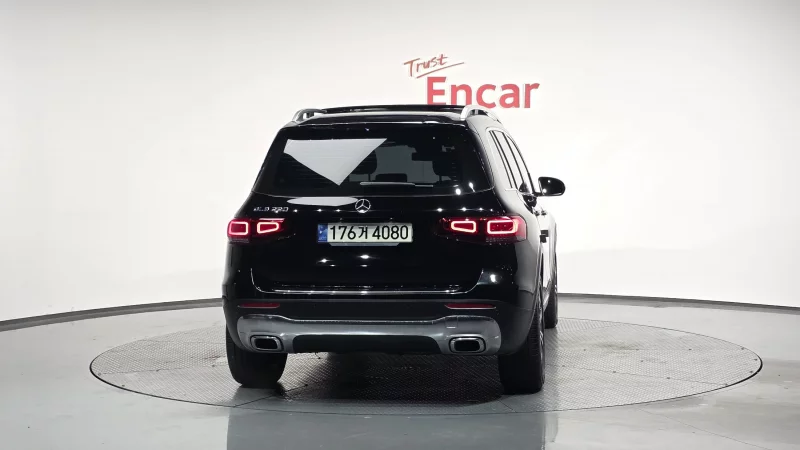 Mercedes-Benz GLB-Class