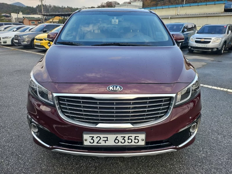 Kia Carnival