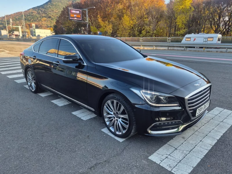 Hyundai Genesis