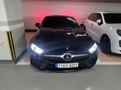 Mercedes-Benz CLS-Class