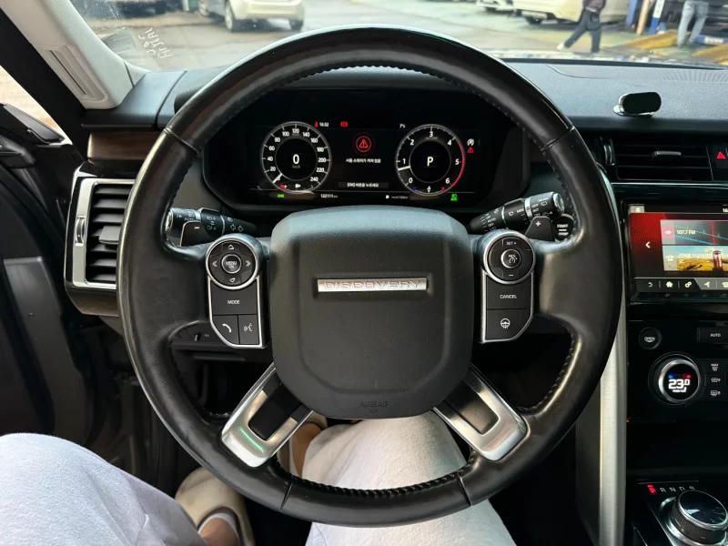 Land Rover DISCOVERY