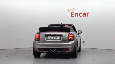 MINI Cooper Convertible