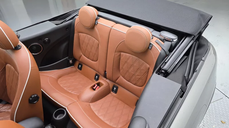 MINI Cooper Convertible