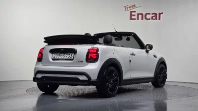 MINI Cooper Convertible