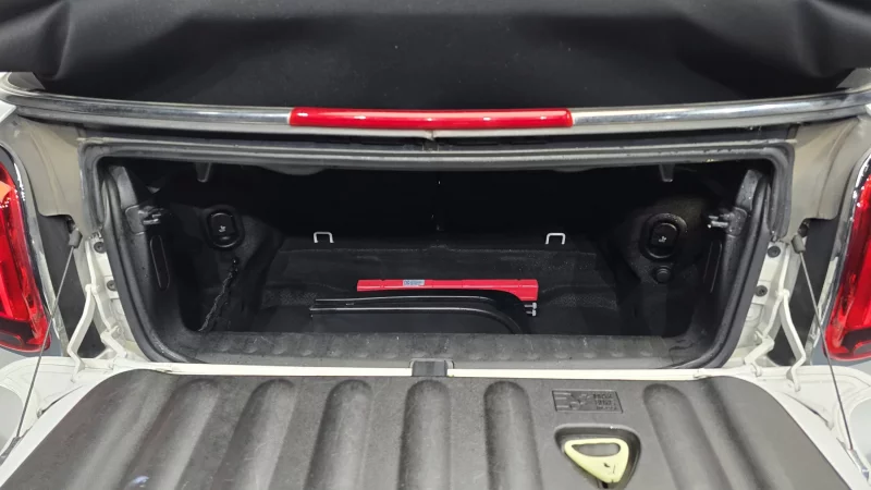 MINI Cooper Convertible