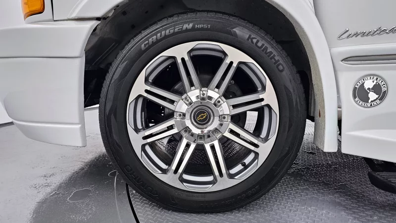 Chevrolet Express Van