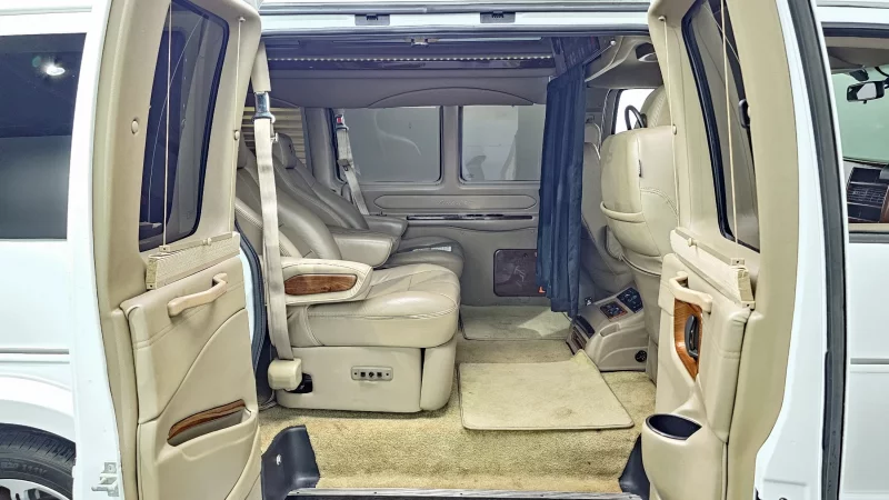 Chevrolet Express Van