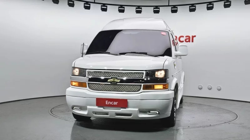 Chevrolet Express Van