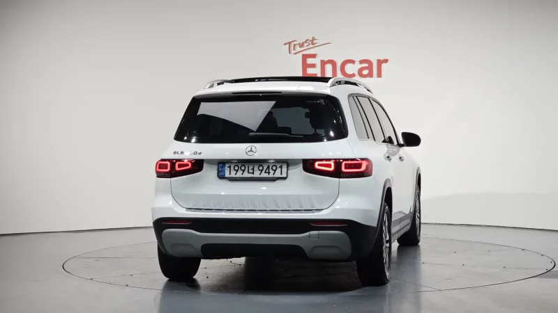 Mercedes-Benz GLB-Class