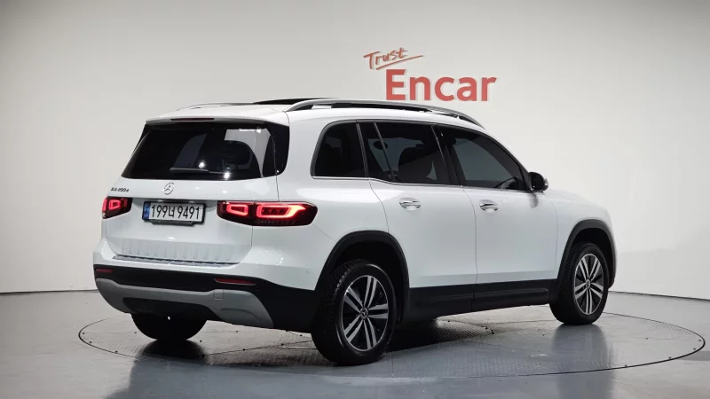 Mercedes-Benz GLB-Class