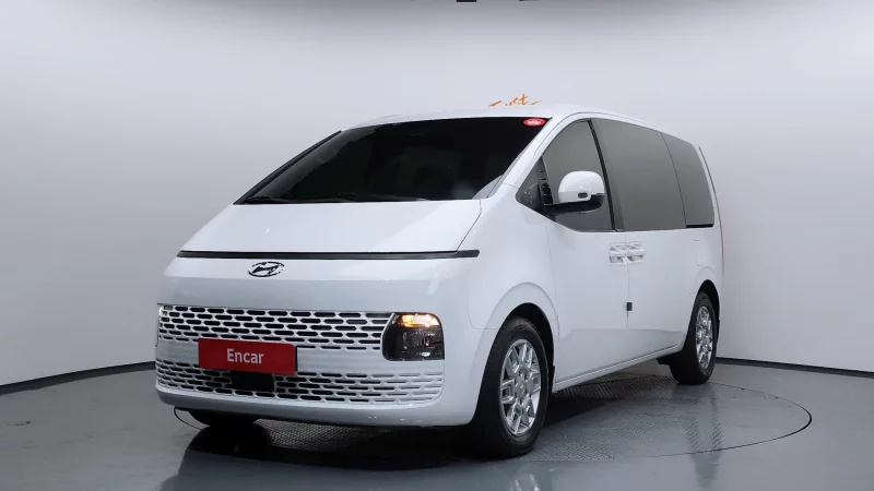 Hyundai Staria