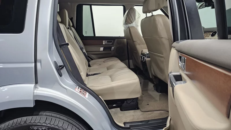 Land Rover DISCOVERY