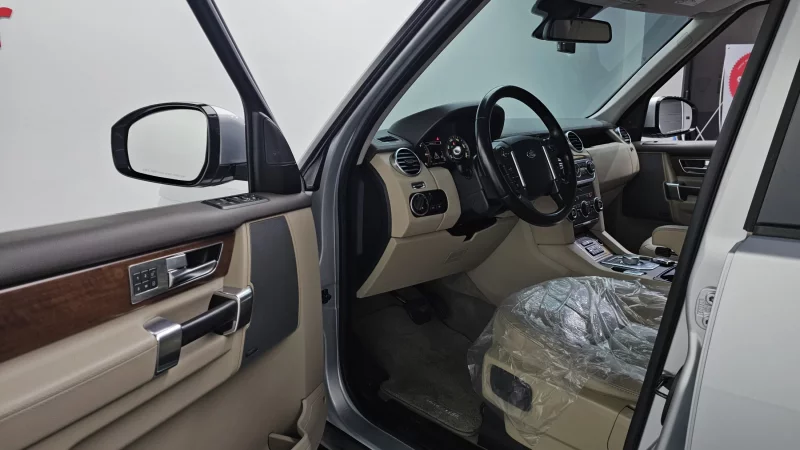 Land Rover DISCOVERY