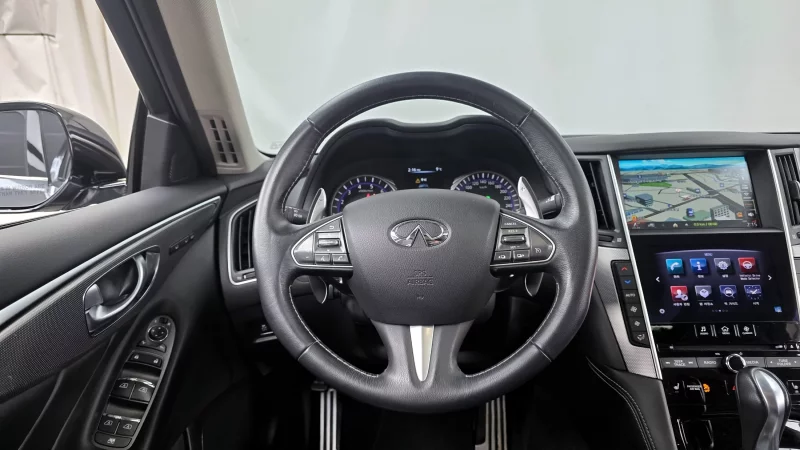Infiniti Q50