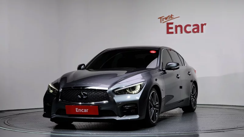 Infiniti Q50