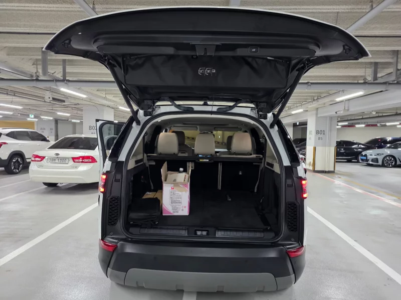 Land Rover DISCOVERY