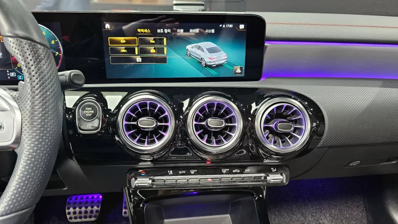 Mercedes-Benz CLA-Class