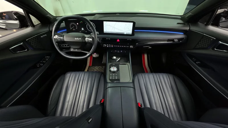 Kia K8
